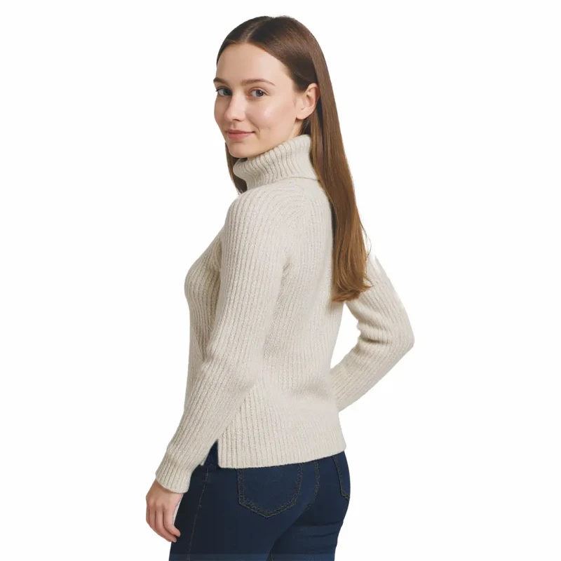 Ciepły sweter damski z golfem klasyczny jasnoszary Captain Mike