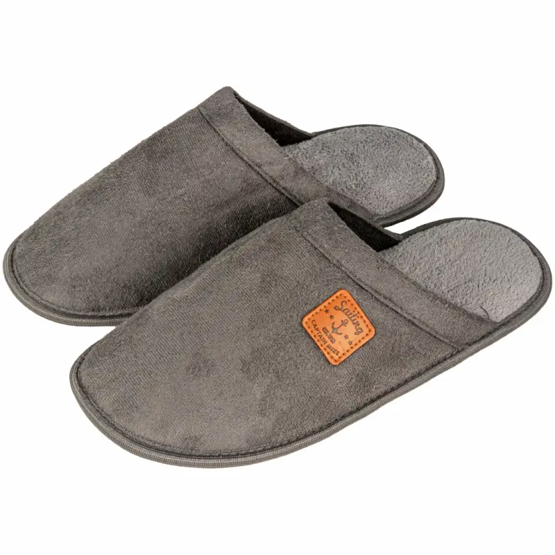 Męskie kapcie laczki pantofle szare z naszywką SAILING Captain Mike