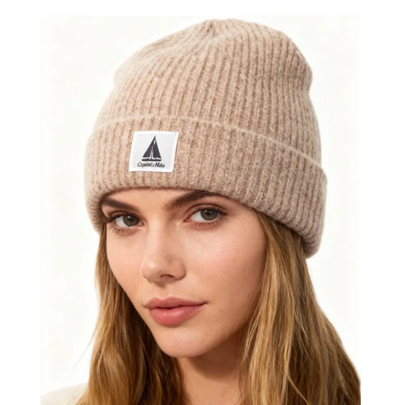 Ciepła czapka zimowa beżowa beanie dzianinowa Captain Mike