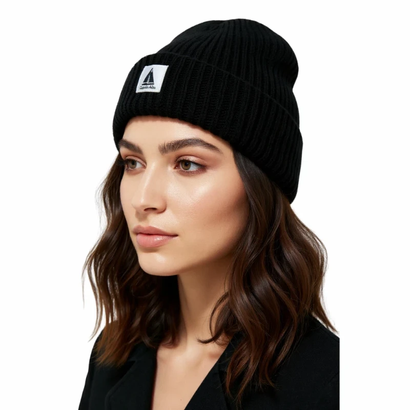 Ciepła czapka zimowa czarna beanie dzianinowa Captain Mike