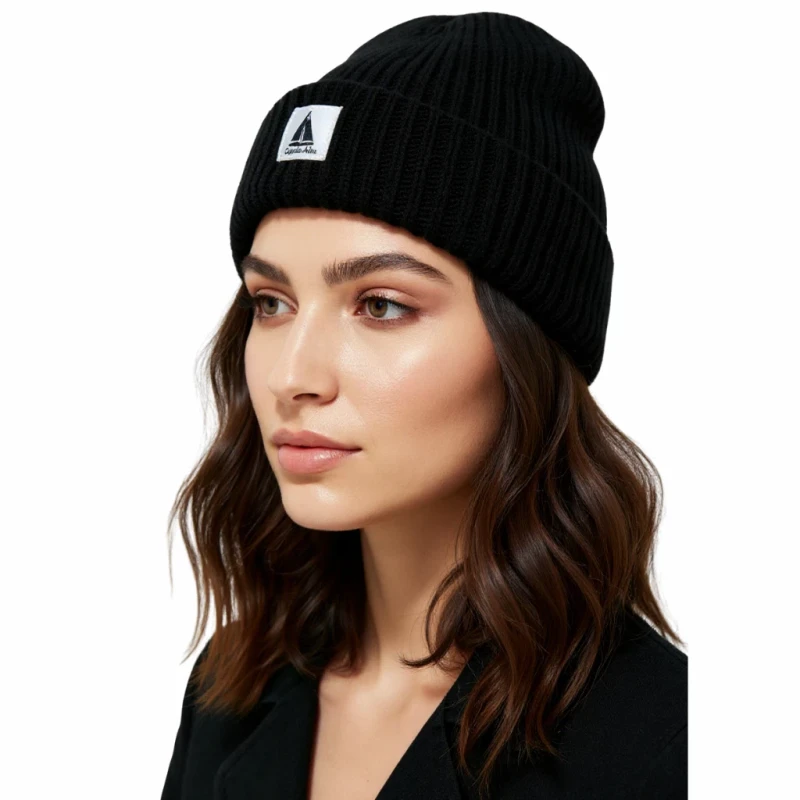 Ciepła czapka zimowa czarna beanie dzianinowa Captain Mike