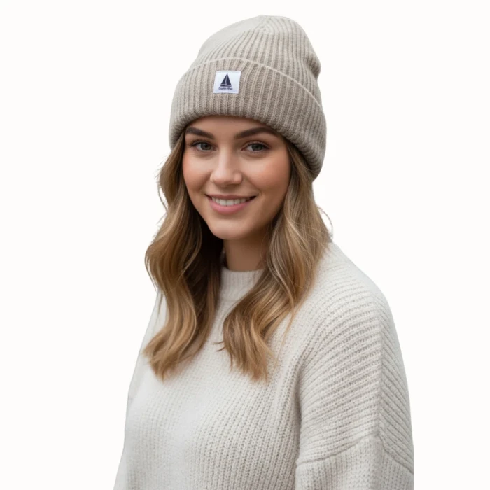 Ciepła czapka zimowa beżowa beanie dzianinowa Captain Mike