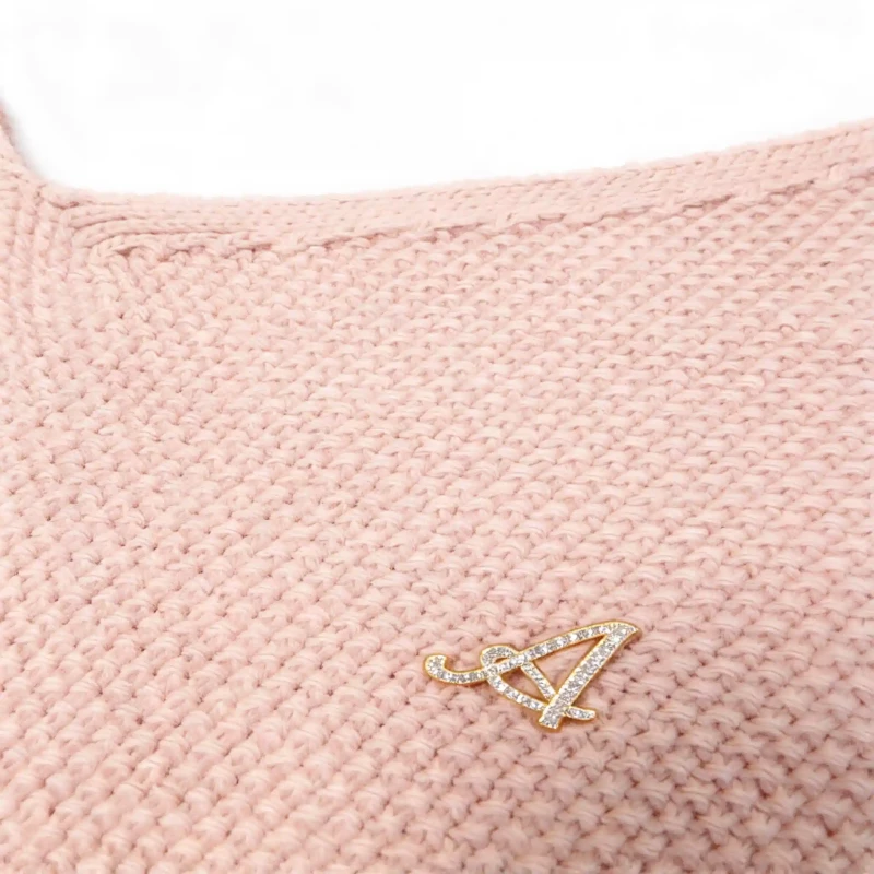 Sweter damski różowo-beżowy z dekoltem w serek ciepły ONE SIZE Captain Mike