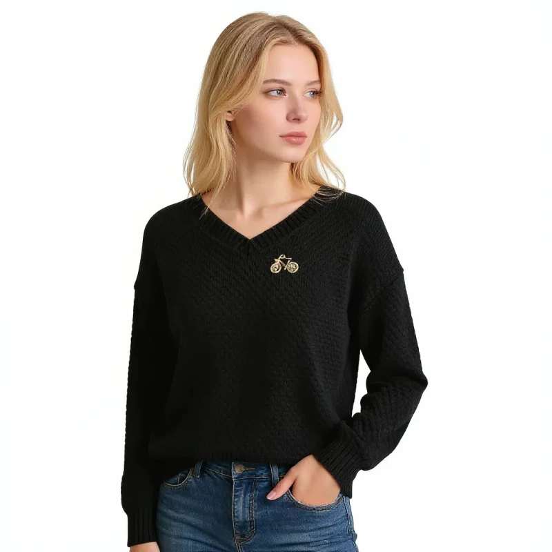 Sweter damski czarny z dekoltem w serek ciepły ONE SIZE Captain Mike